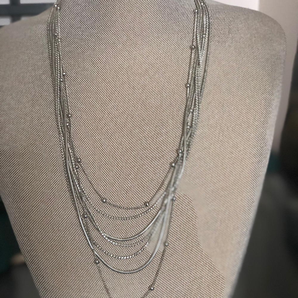 💖Silver Tiered Necklace